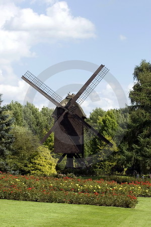 Bockwindmühle im Vogelpark Walsrode